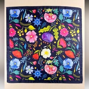 Floral Patterned Scarf P106